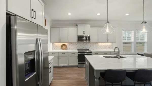 You are currently viewing Is It Worth Renovating a 20-Year-Old House?